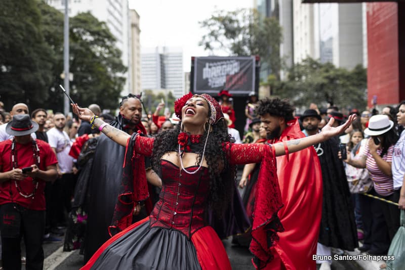 Fotografía documental — El crecimiento de las religiones afro en el censo brasilero de 2022: análisis de Ari Oro y Joana Bahía