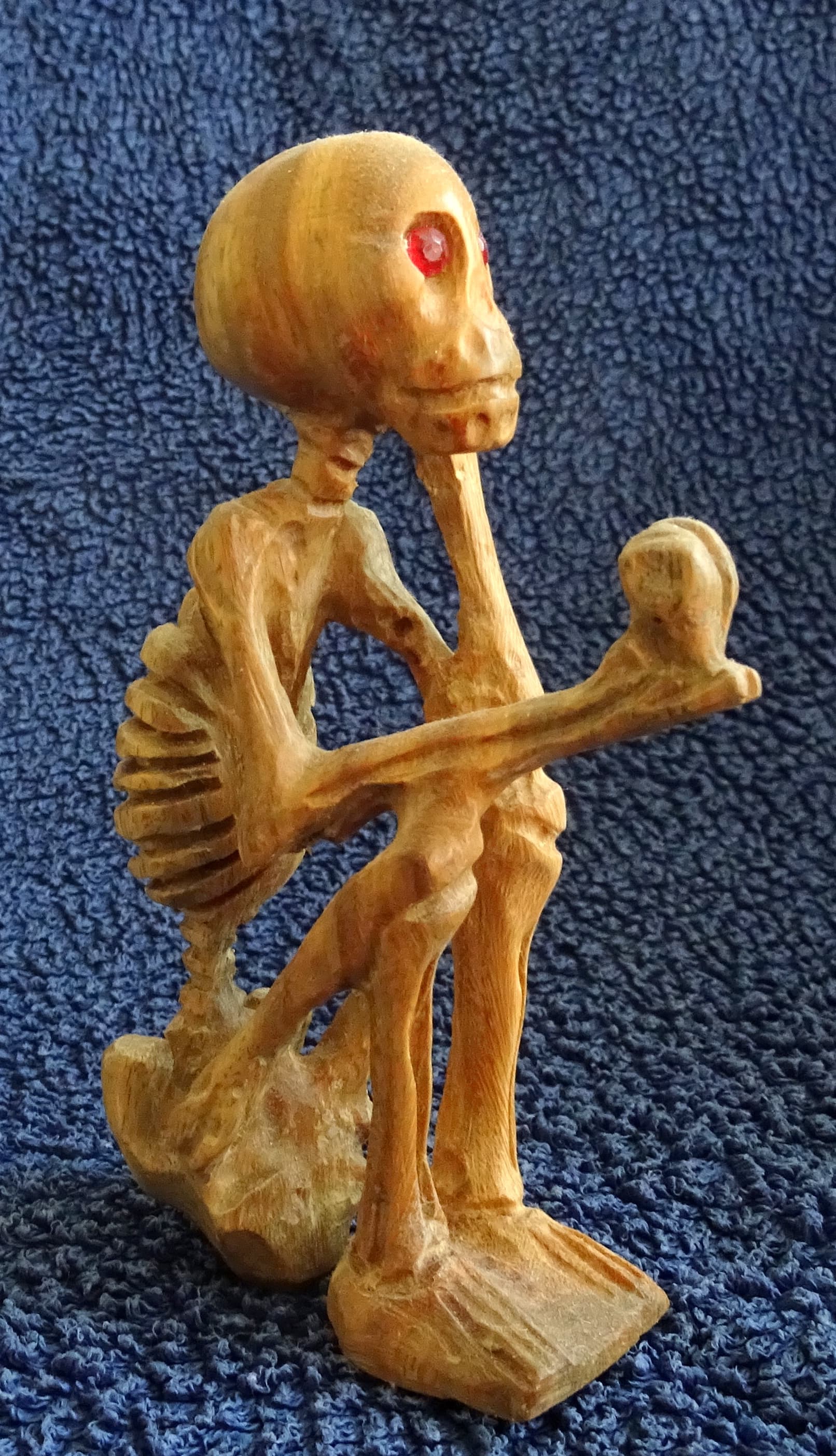 Señor de la Paciencia en palosanto