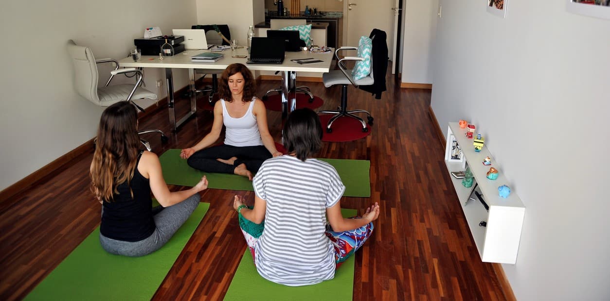 Fotografía documental — Mindfulness: Meditación sin marco religioso