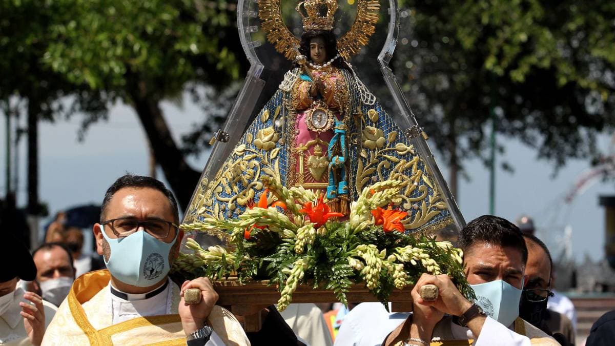 Fotografía documental — Coronavirus, religiosidad y bienestar: conclusiones de una encuesta (México)