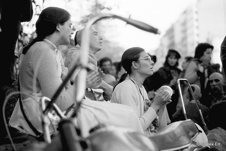 Hare Krishnas en Buenos Aires (1973)