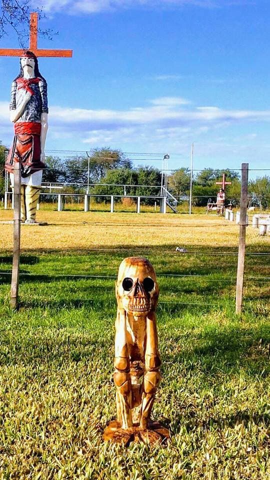 Señor de la Paciencia y Gauchito Gil Paseo de la Laguna